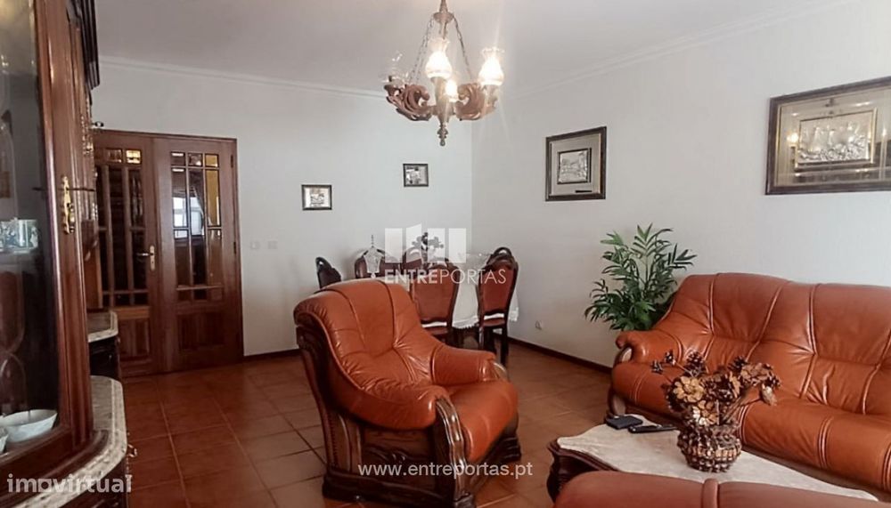 Venda de Apartamento T2 na 1ª linha de mar, Aver o mar, Póvoa de Var