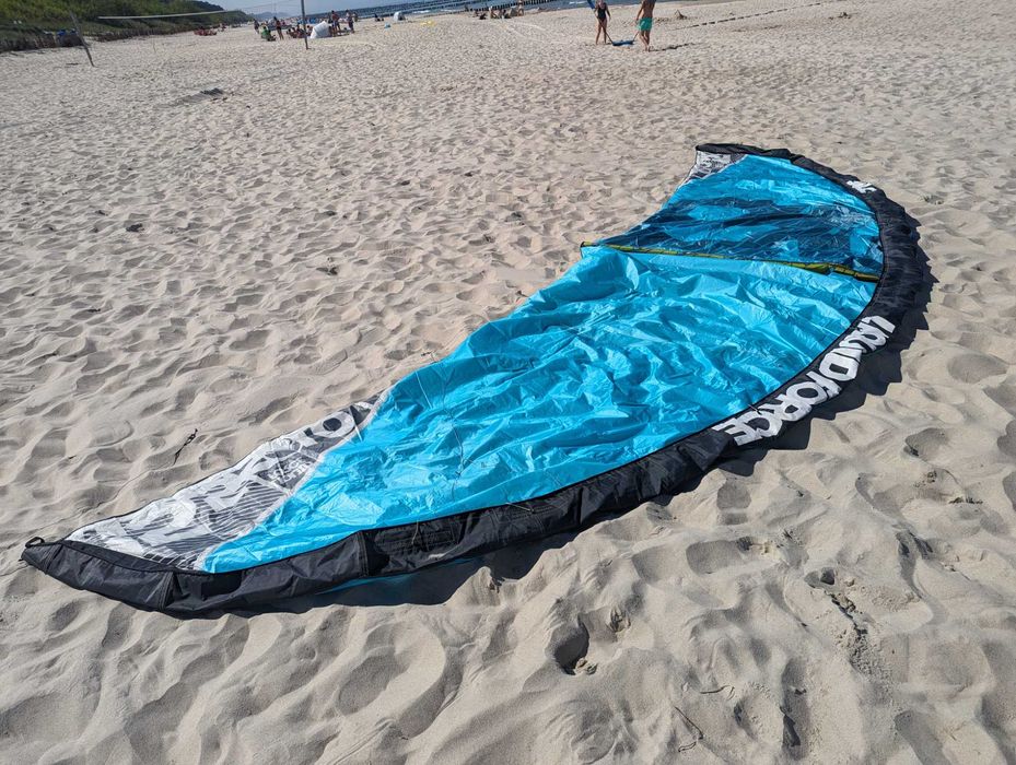 Latawiec kite Liquid Force LF Solo 15 m low wind
