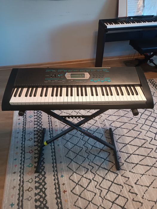 Keyboard Casio CTK-2100