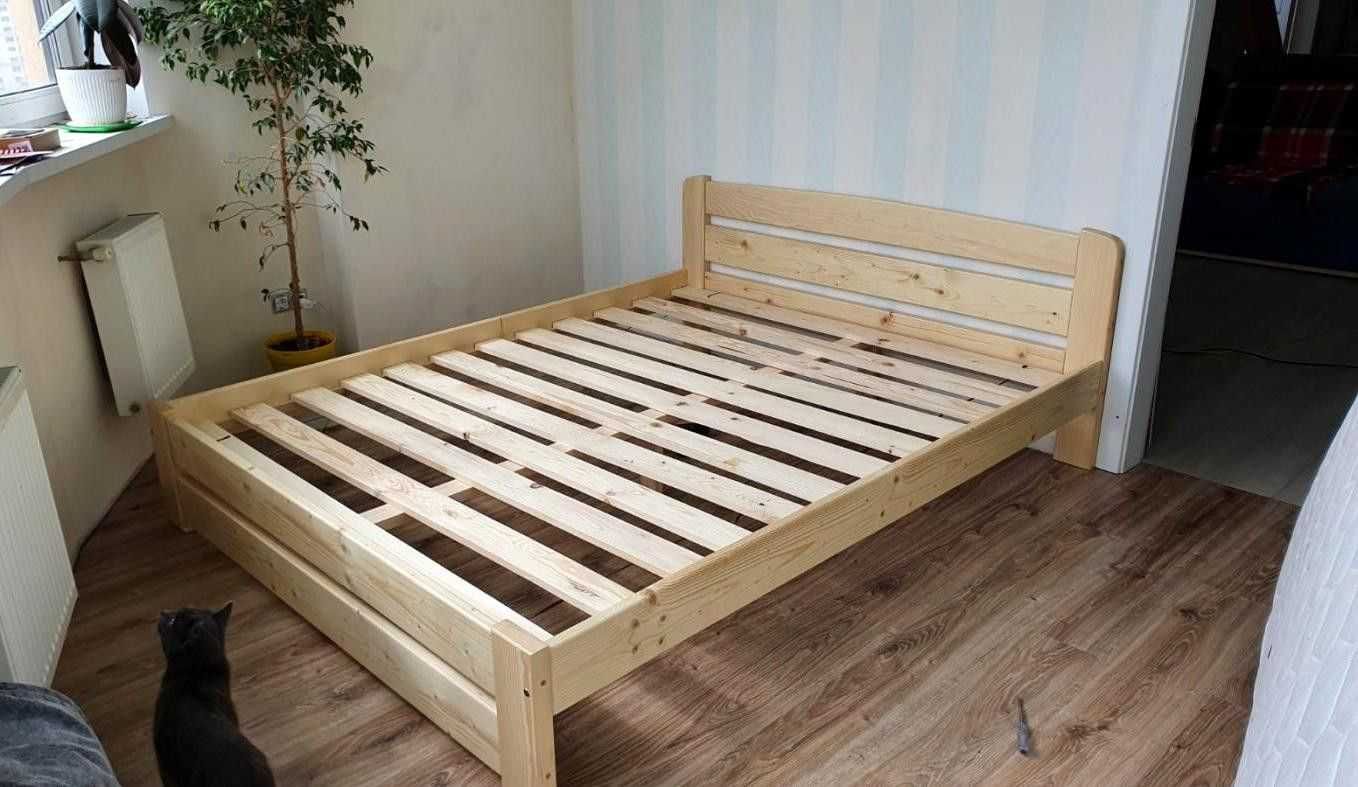 Ліжко Віктopія двоспальне з мaсивy дерева сocна. Міцні ламелі.Кровать