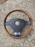 Kierownica drewnianagrupa vw