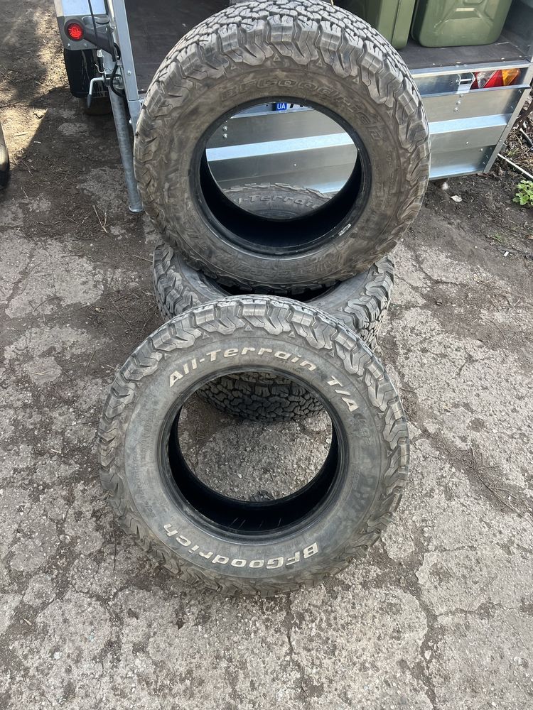 Шини BFGoodrich All Terrain T/A KO2 235/70 R16 104/101S