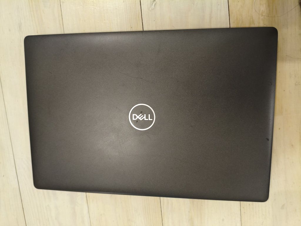 Ноутбук Dell 5400 Intel i5-8265 / M2 SSD/ DDR4 Бита матриця