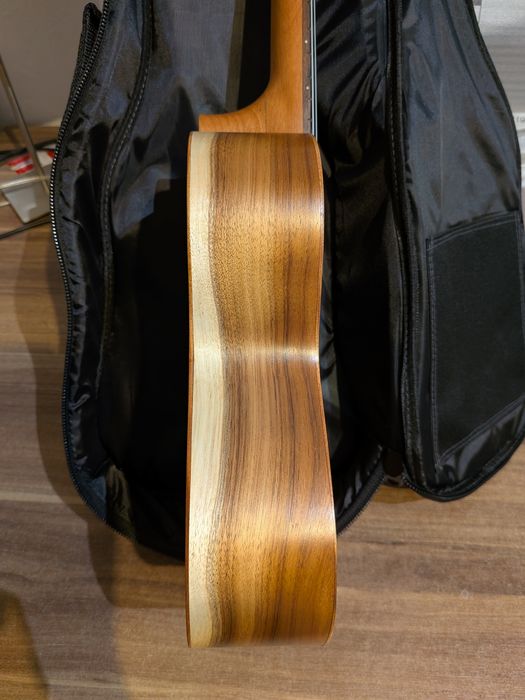 Ukulele APC Tenor TS