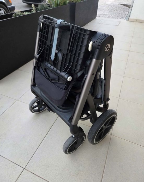 Carrinho cybex novo