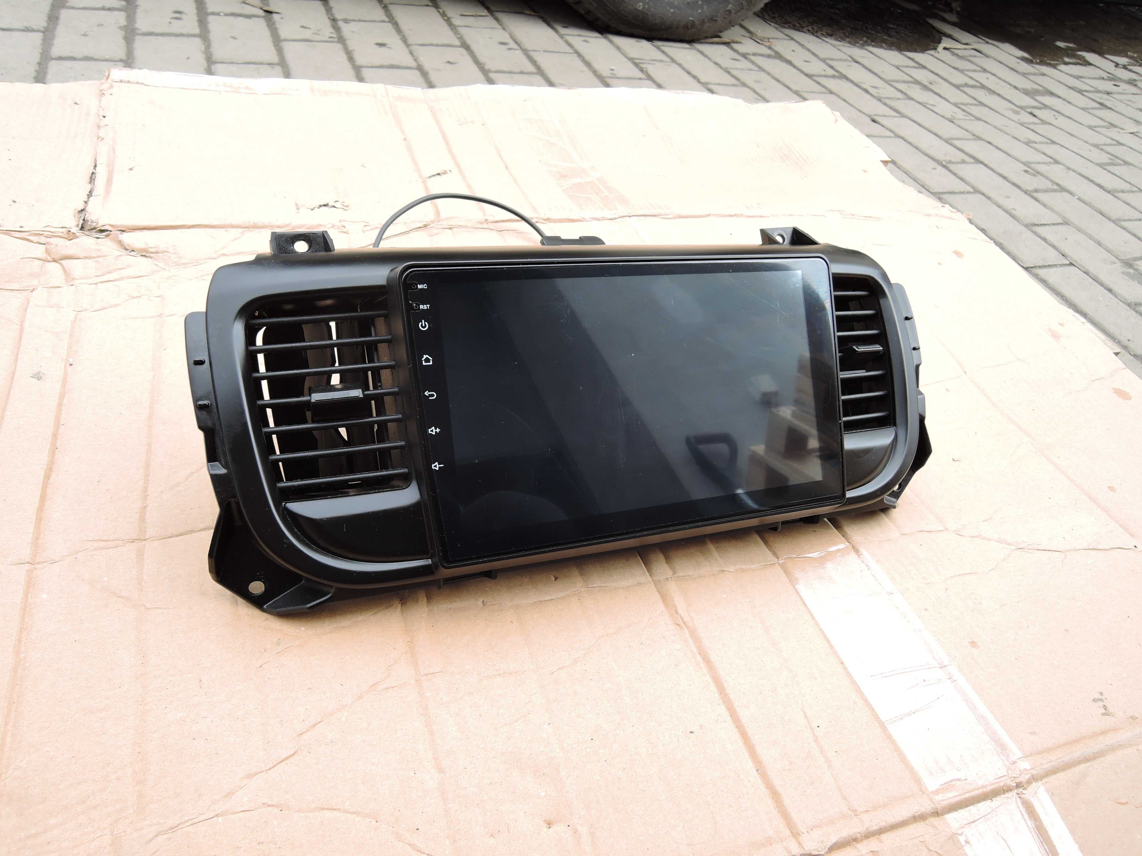 PEUGEOT EXPERT JUMPY III 17- Android navigacja Radio  komplet