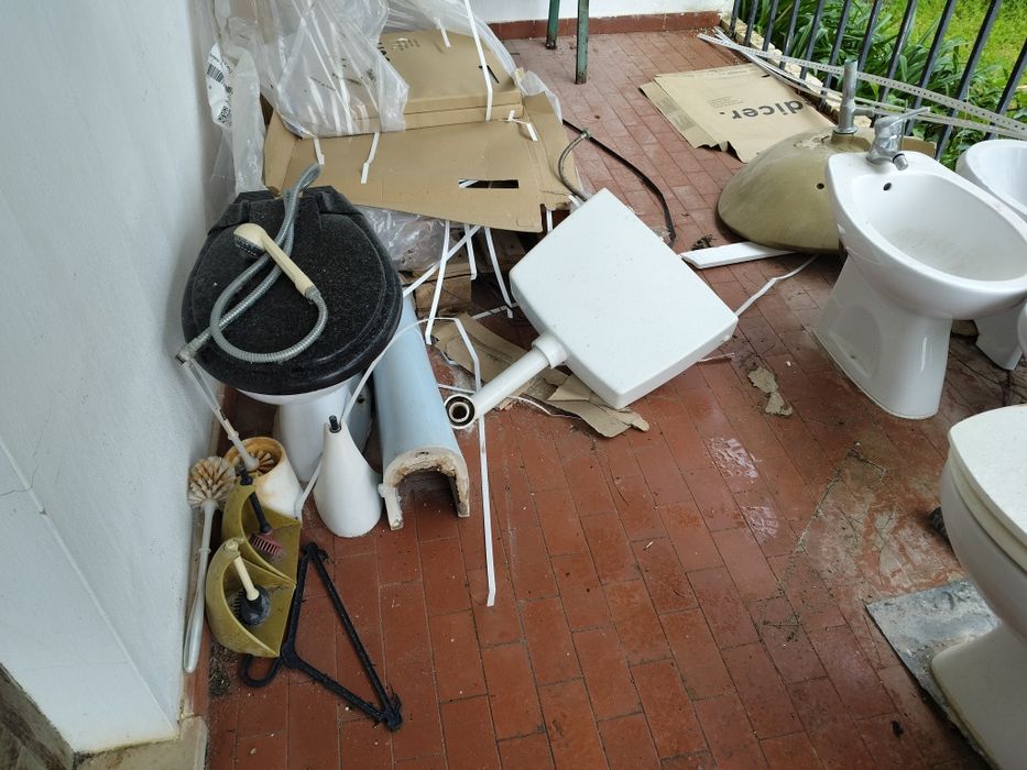 Loiças de Casa de Banho