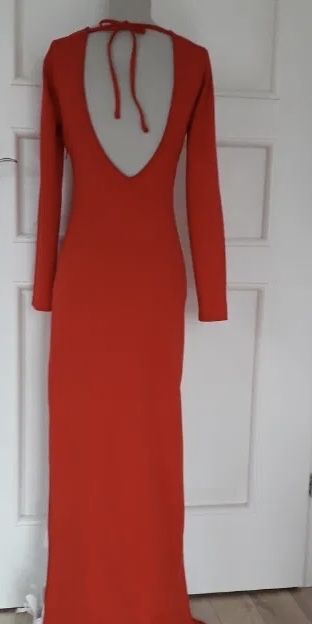 Dluga elegancka sukienka M
