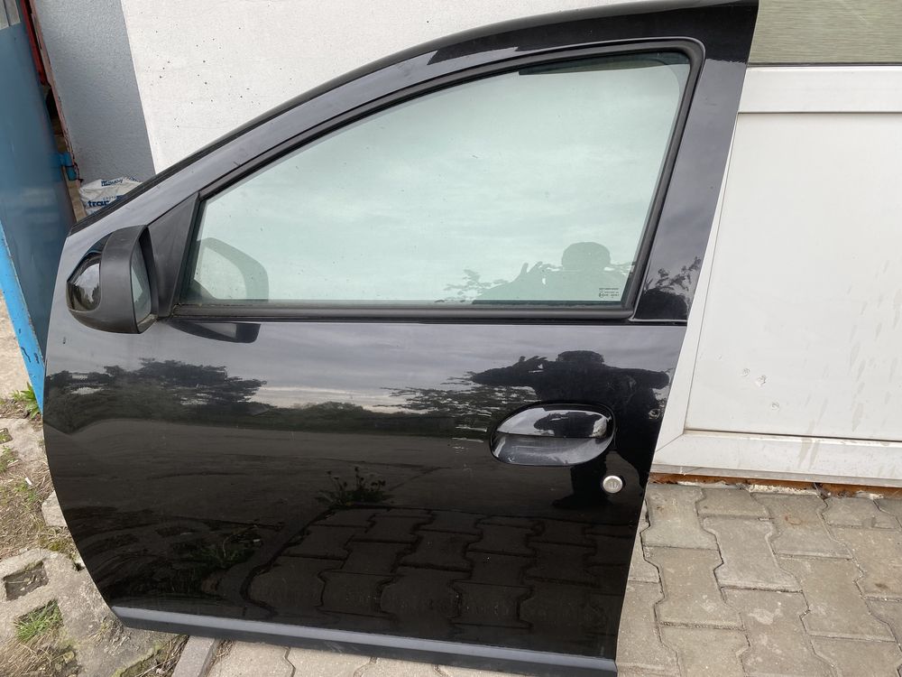 Drzwi lewe Dacia logan ll sandero NV676