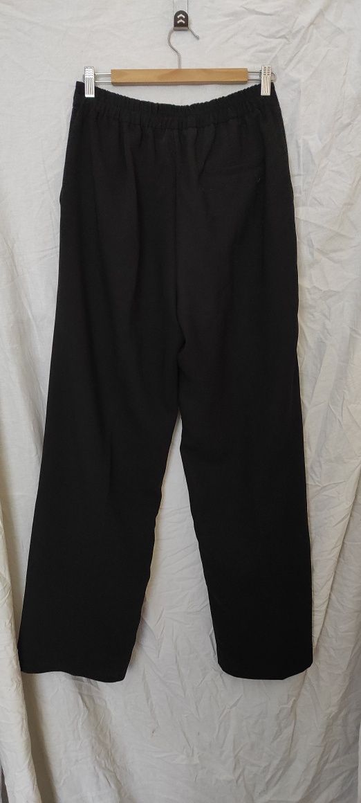 Zara eleganckie spodnie w kant czarne szerokie L
