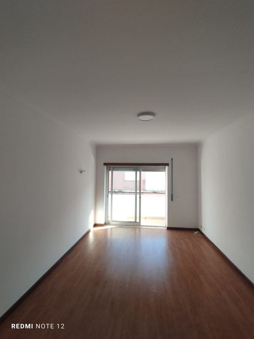 Apartamento t1 - Taveiro/Coimbra com estacionamento