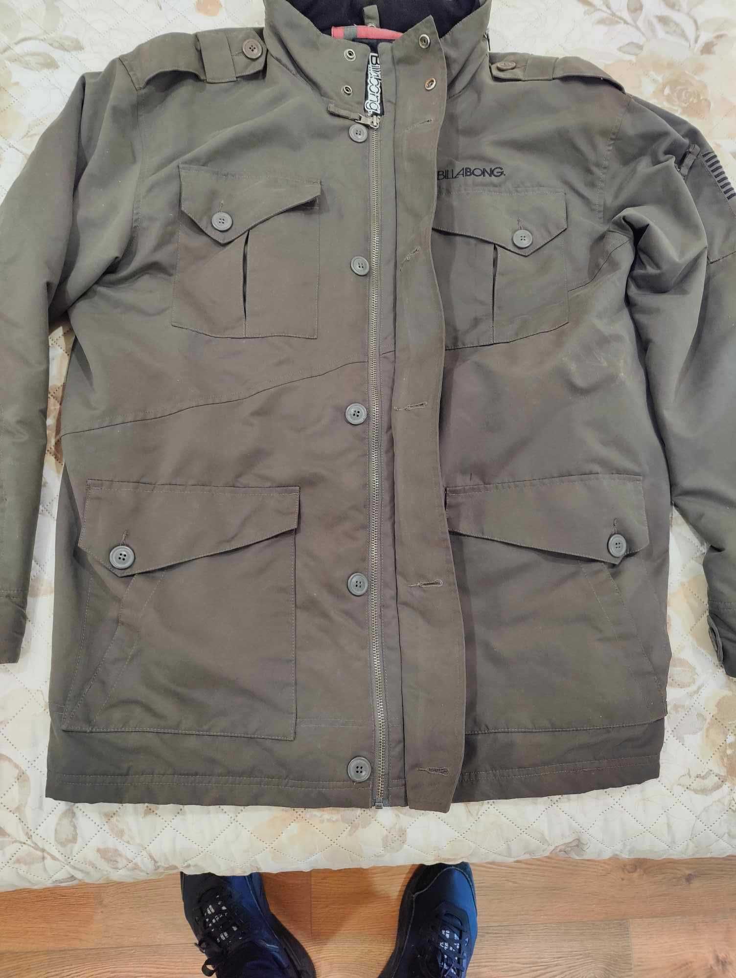 Casaco Billabong tam. XL Excelente estado