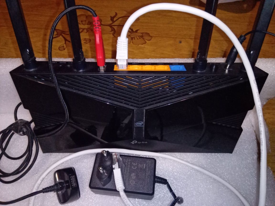 Маршрутизатор.   Wl Fi 6 Router .б.у.