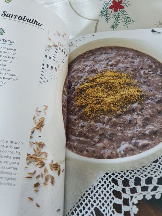 Livro de Receitas Portugal à Mesa