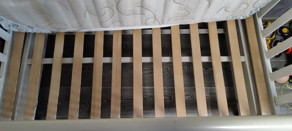 Продам дитяче ліжечко