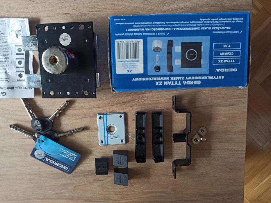 Zamek nawierzchniowy Gerda 101 x 125 mm