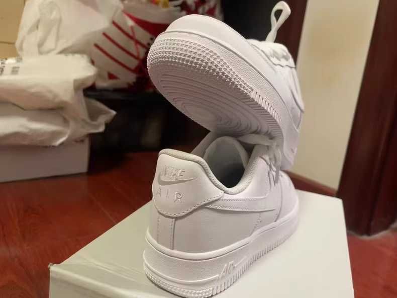 Nike Air Force 1 Low '07 White EU.44--28cm
