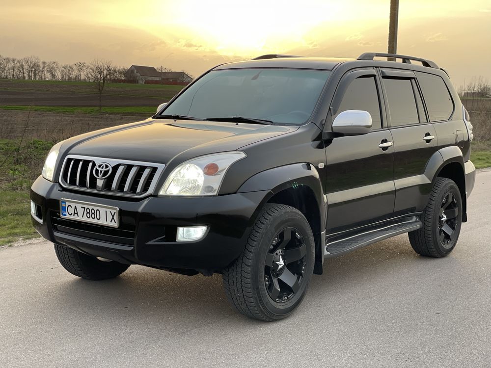 Toyota land cruiser prado