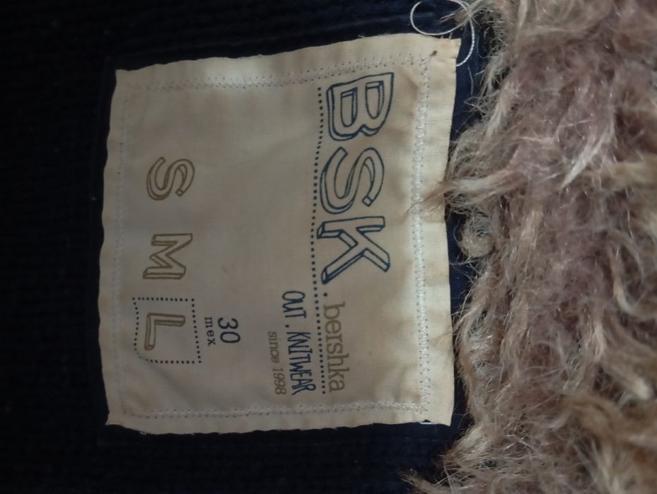 Casaco de malha com gola em pelo – Bershka Tamanho L