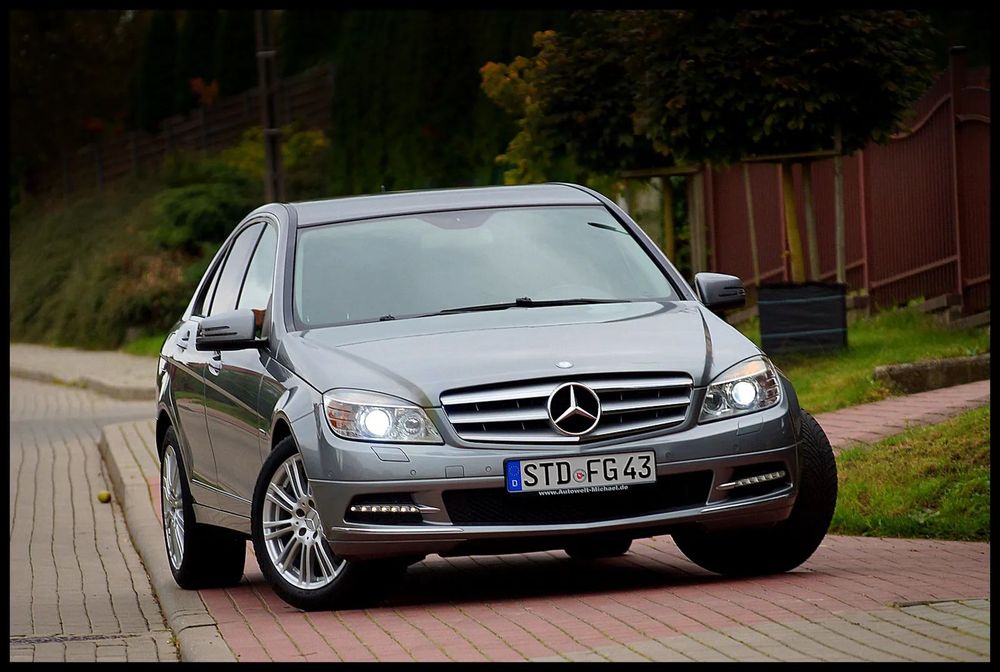 Mercedes-Benz Klasa C 1.8 Kompressor * 142ooo Przebiegu * Avantgarde * P Skóra * Xenon * De