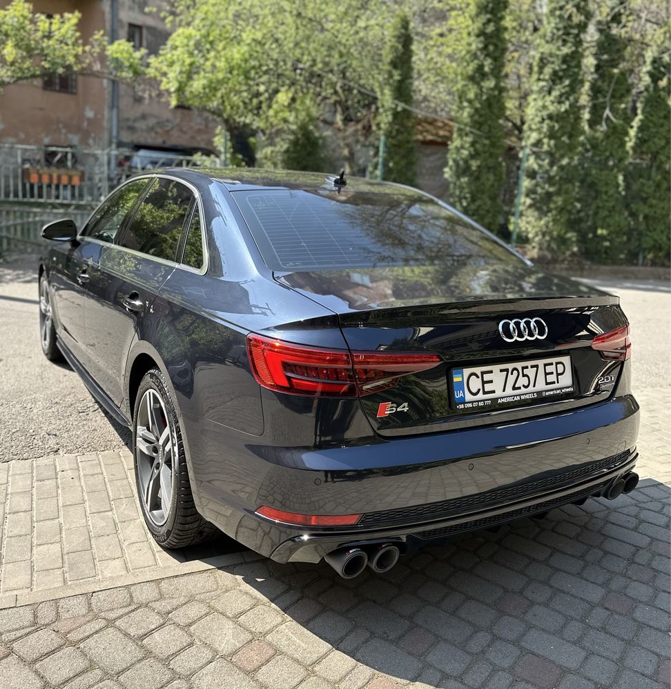 Audi a4 s-line Premium Plus