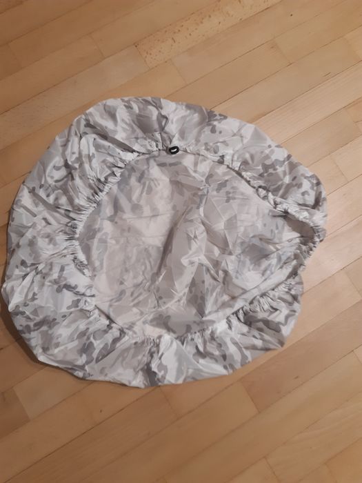 Продам зимову балаклаву, кікімара, дощовик