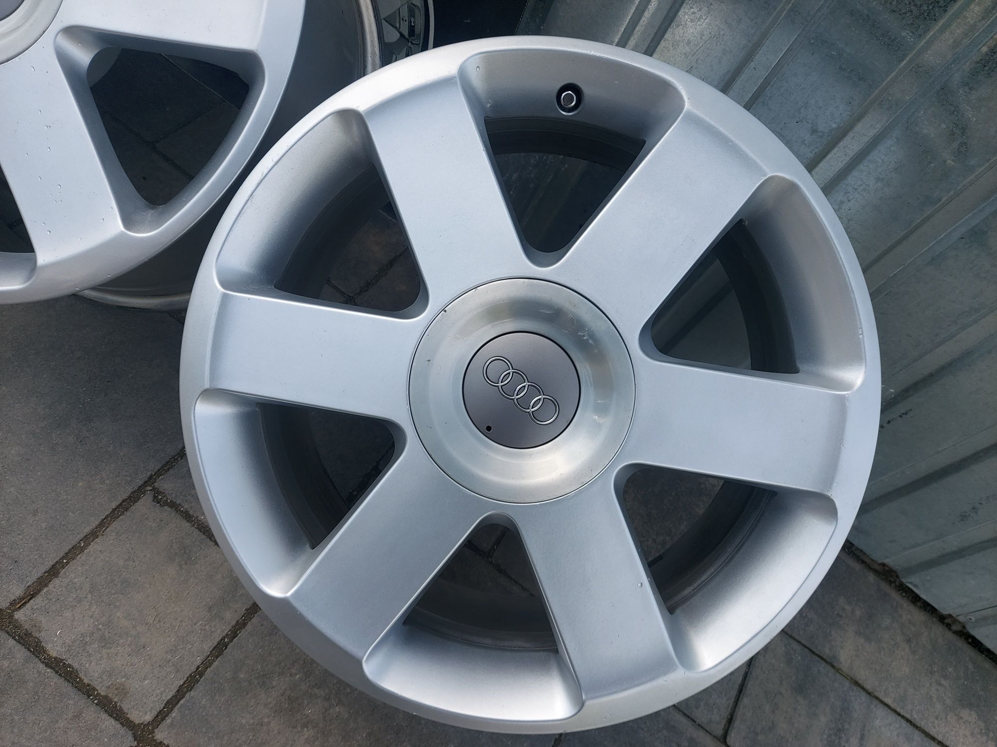 Alufelgi 17 cali 5x112 Audi A4 B5 B6 b7 A6 C5 C6