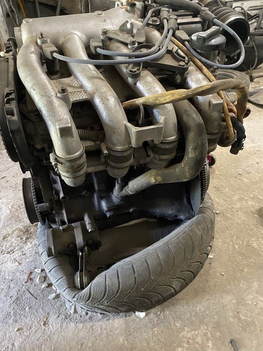 Двигун ваз2110 1.5 16