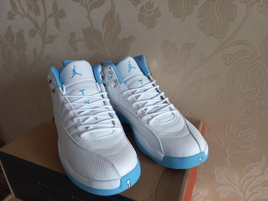 Nike Air Jordan 12 Retro  "Melo" White Universtiy Blue.