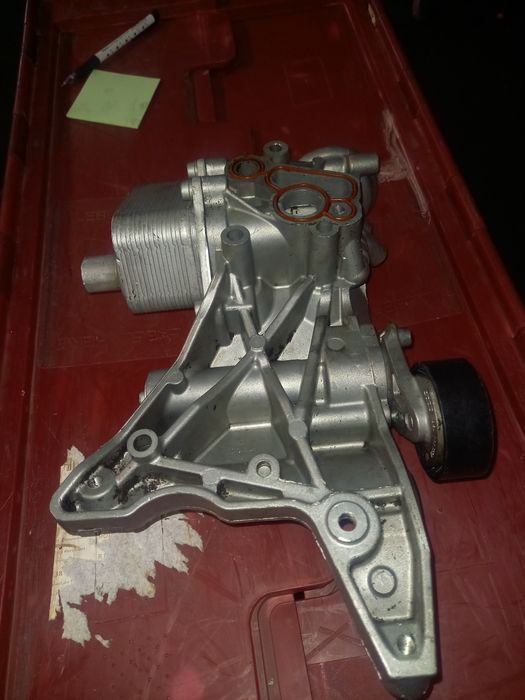 Podstawa filtra oleju  2.0 tfsi vw Passat