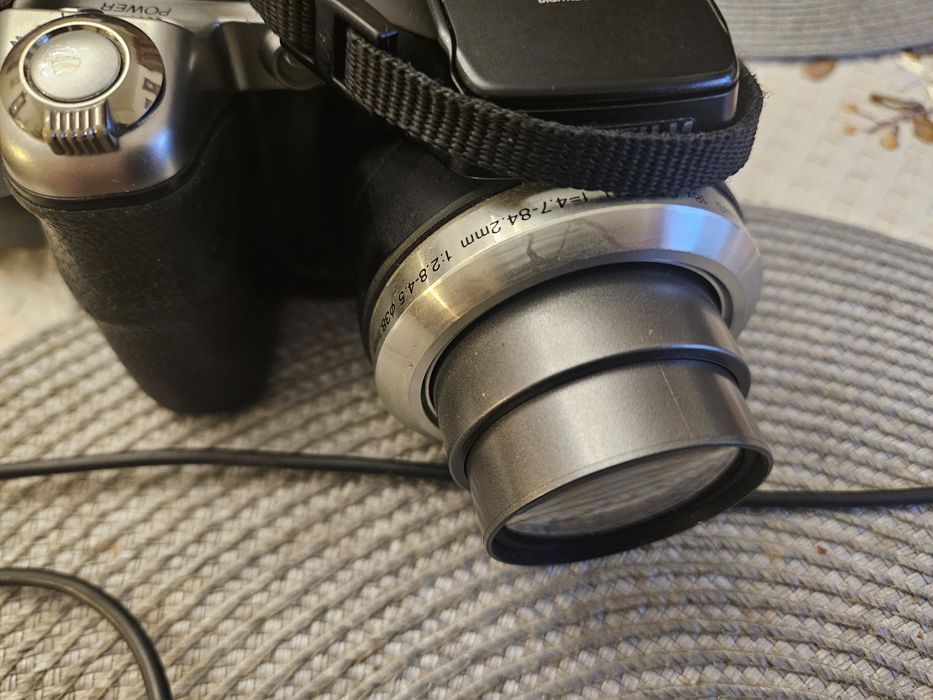 Aparat Fujifilm S8000fd.
Bardzo