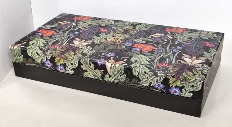 Pudełko ozdobne na prezent dekoracyjne z pokrywką box Kwiaty karton