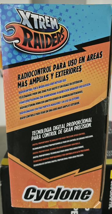 Helicóptero telecomandado, por estrear
