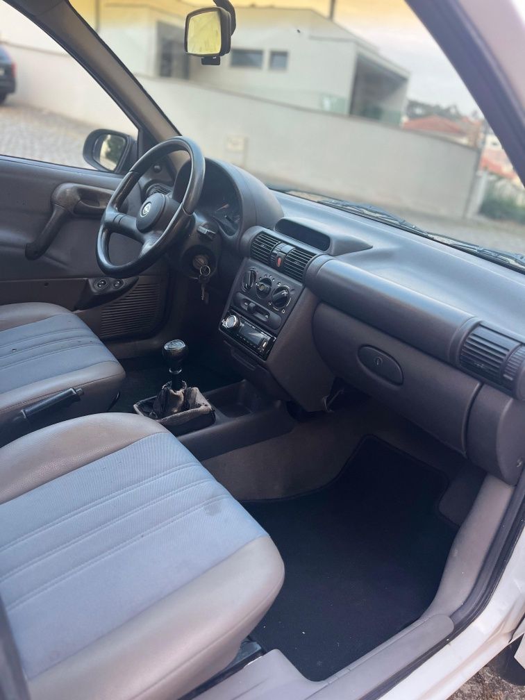 Corsa 1.2 gasolina