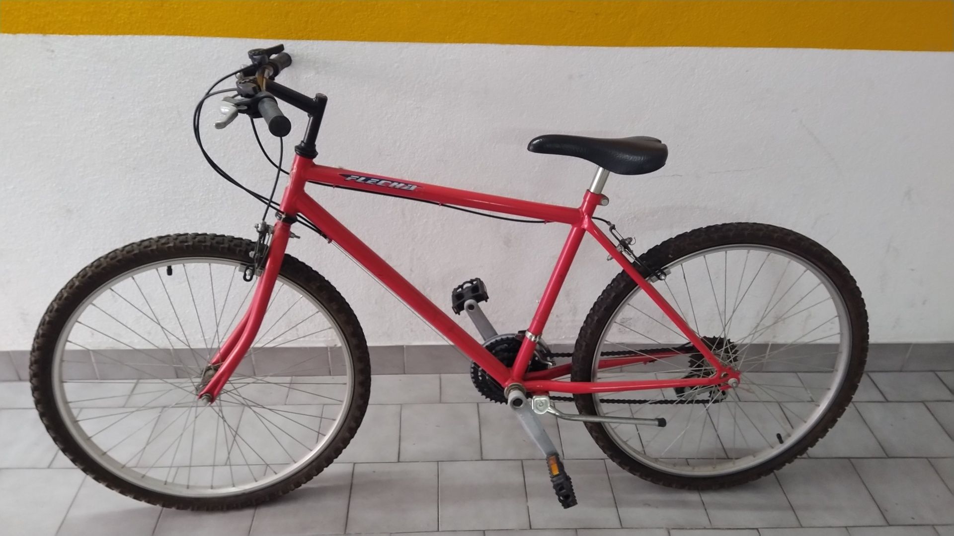 Bicicleta em muito bom estado