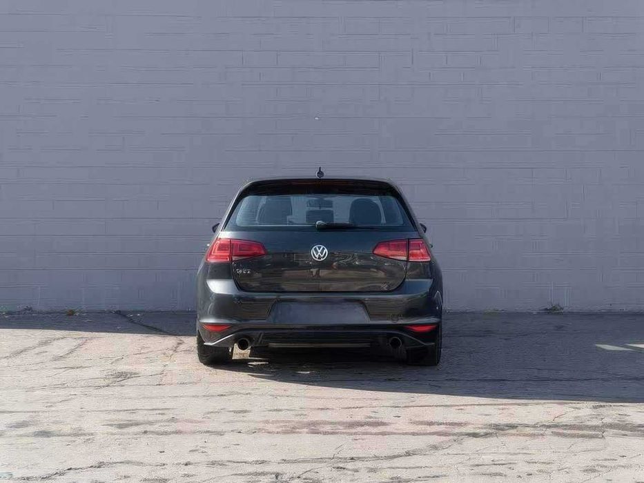 Volkswagen Golf GTI Autobahn      2015