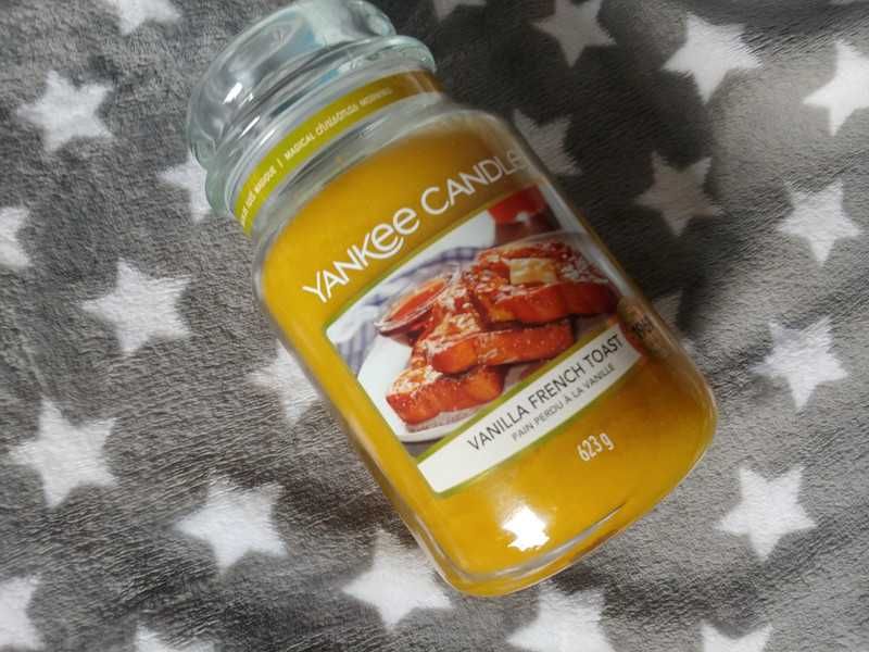 Duża świeca Yankee Candle Vanilla French Toast.