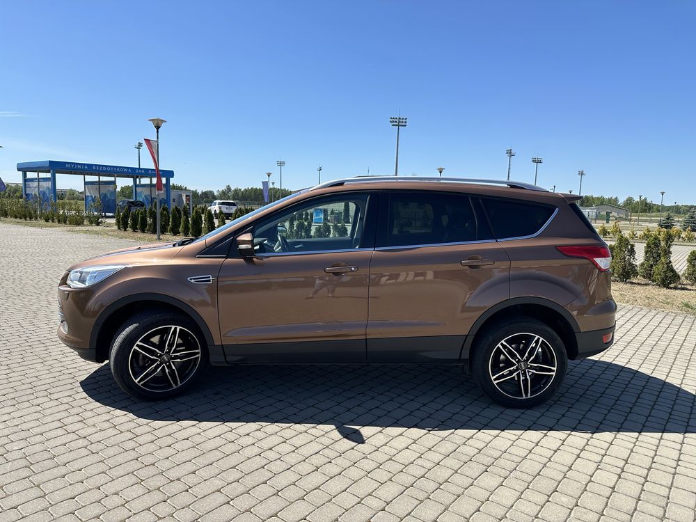 Ford Kuga 2014 rok nieuszkodzony