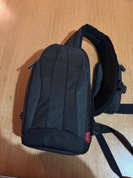 Câmara Canon eos 1300D