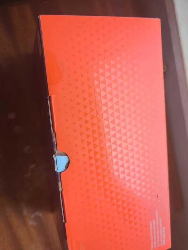 JBL Charge 6 novo