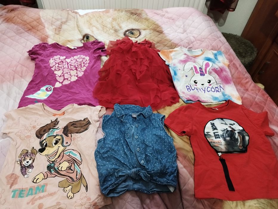 Paka 110/122 bluzek na krótki rękaw dziewczynka