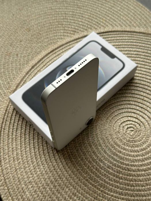 Продам IPhone 16 E 256 Neverlock