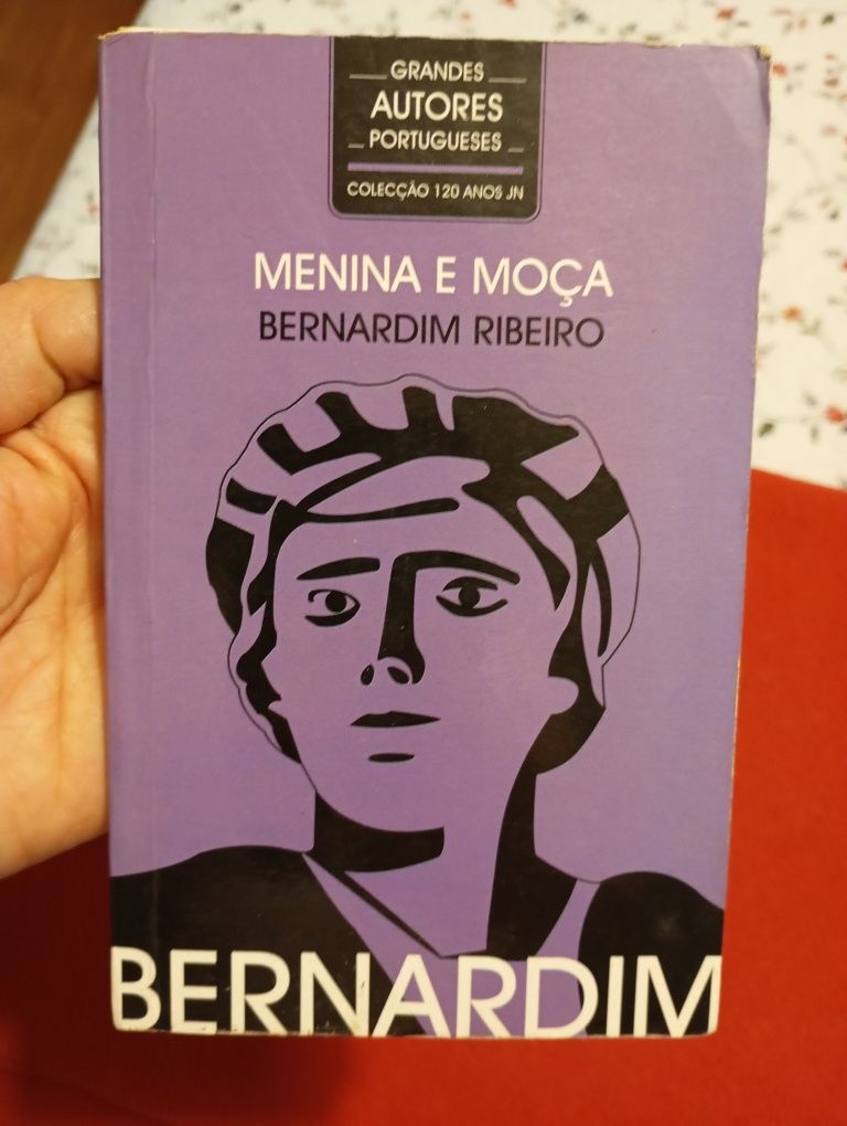 Três livros variados