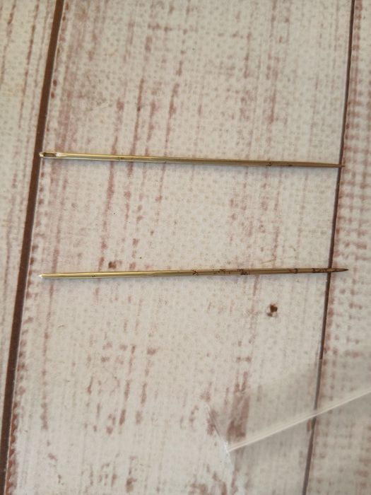 Нитки для шиття + голки ціна за все