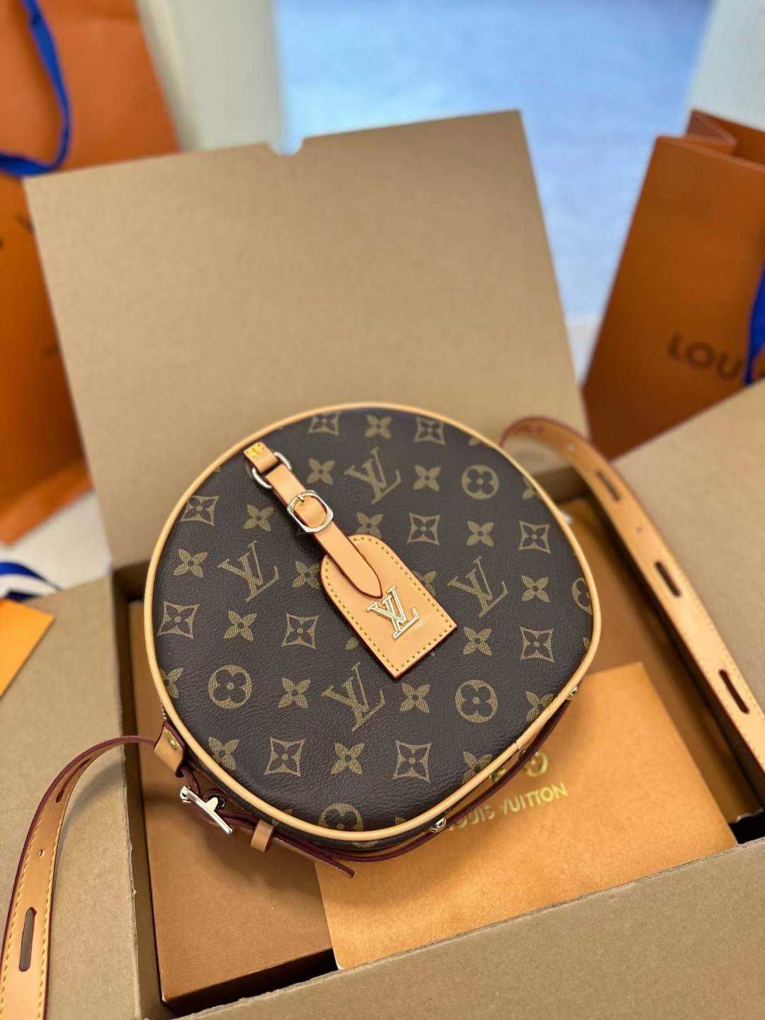 Torebka damska elegancka Louis Vuitton 3423-60