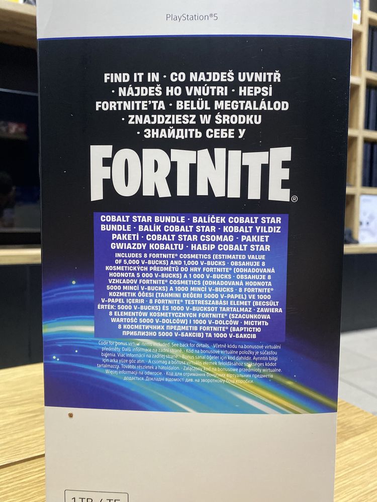 Sony PlayStation 5 Slim Blu-ray Fortnite Cobalt Star Bundle