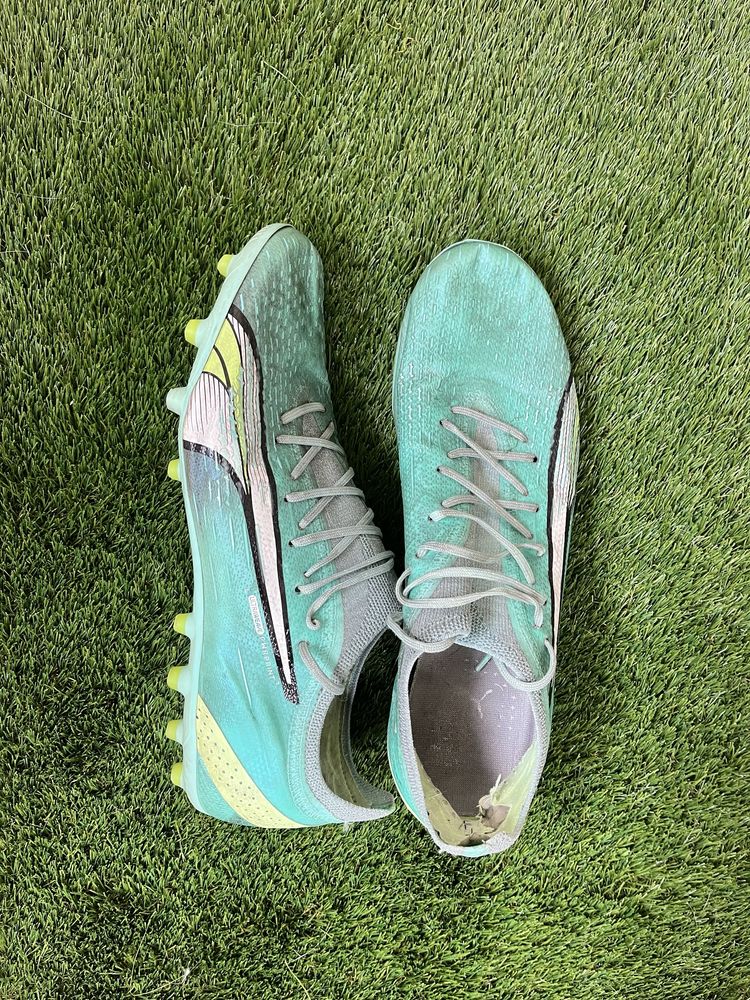 Продам професіні бутси Puma ultra ultimate MG