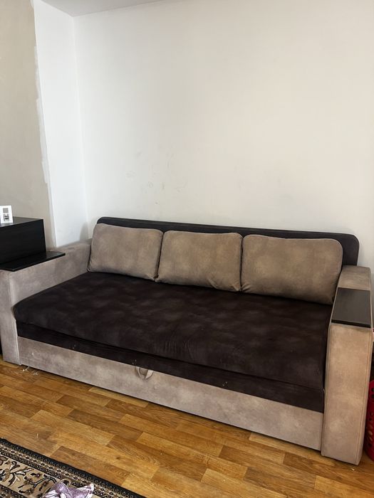 Диван раскладной большой