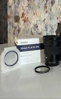 Об‘єктив Sigma 30 mm f1.4 DC DN