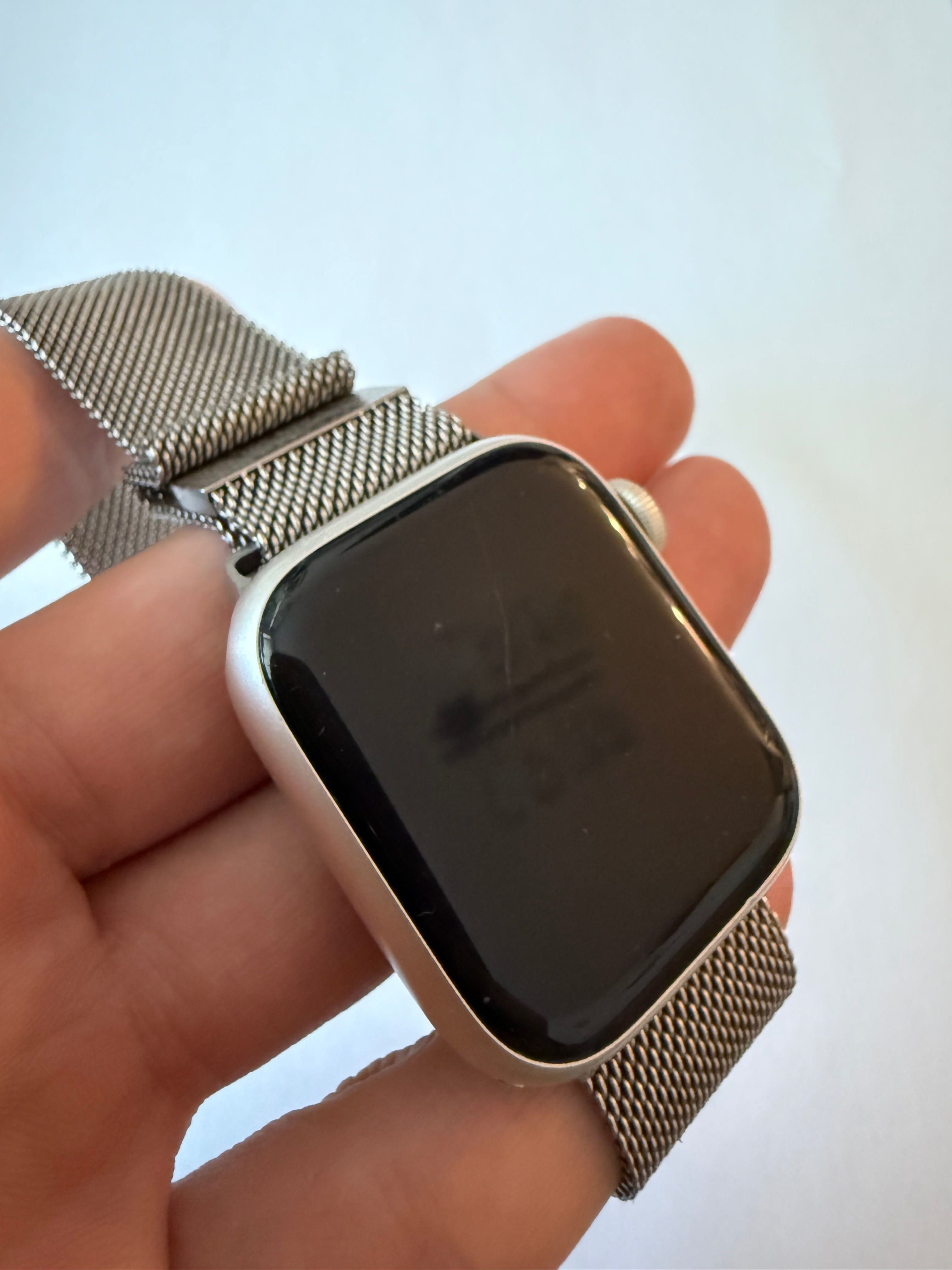 Apple Watch Series 7 GPS + Cellular, 41 mm aluminium +Pudełko i opaski